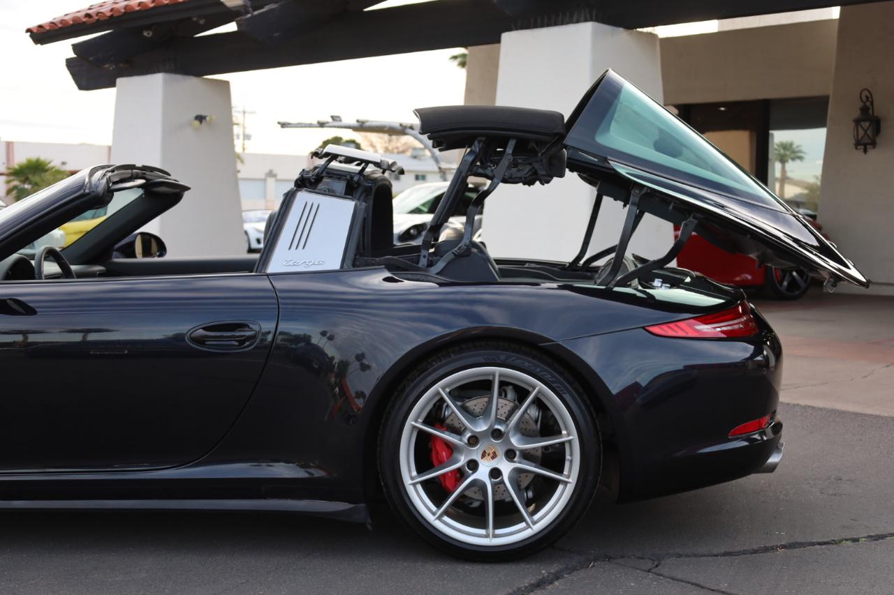 Porsche 911 Targa 4S 2015