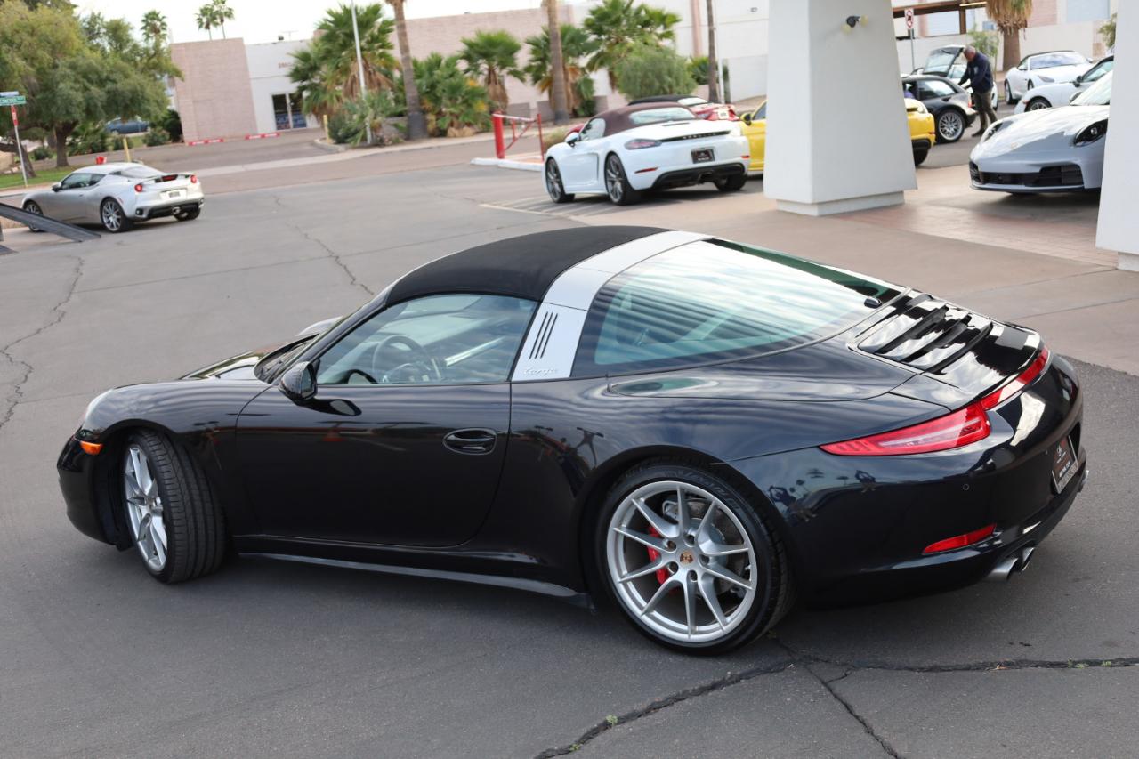 Porsche 911 Targa 4S 2015