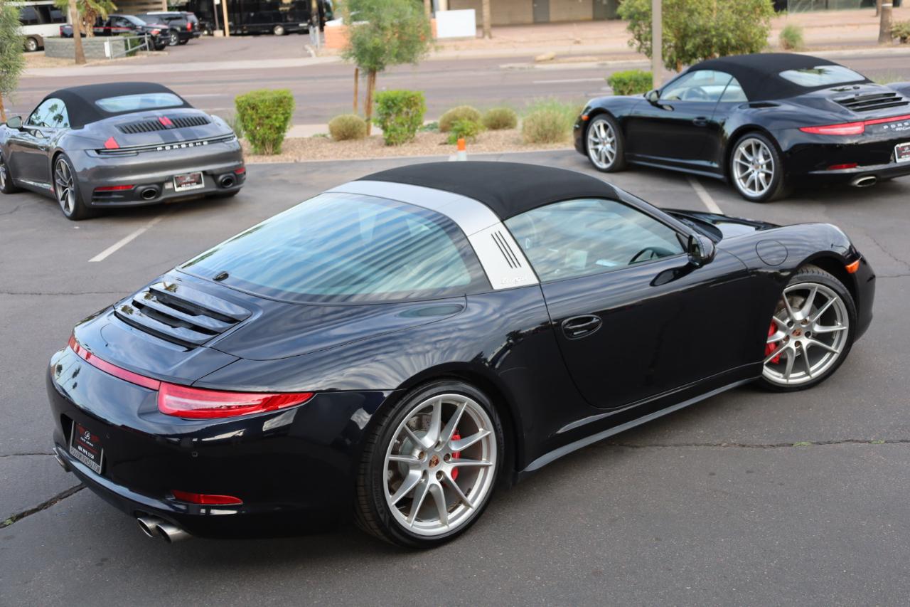 Porsche 911 Targa 4S 2015