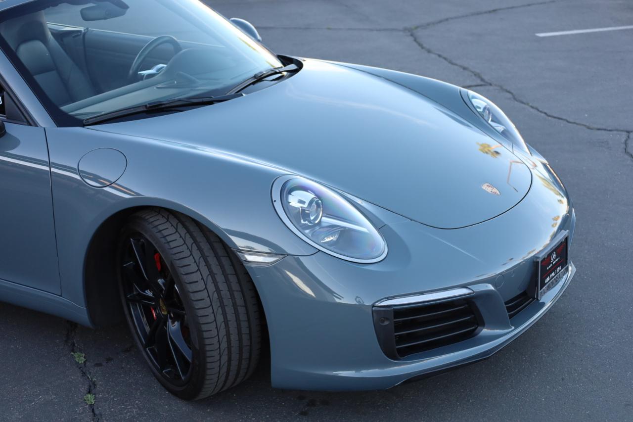 Porsche 911 Carrera S Cabriolet 2018