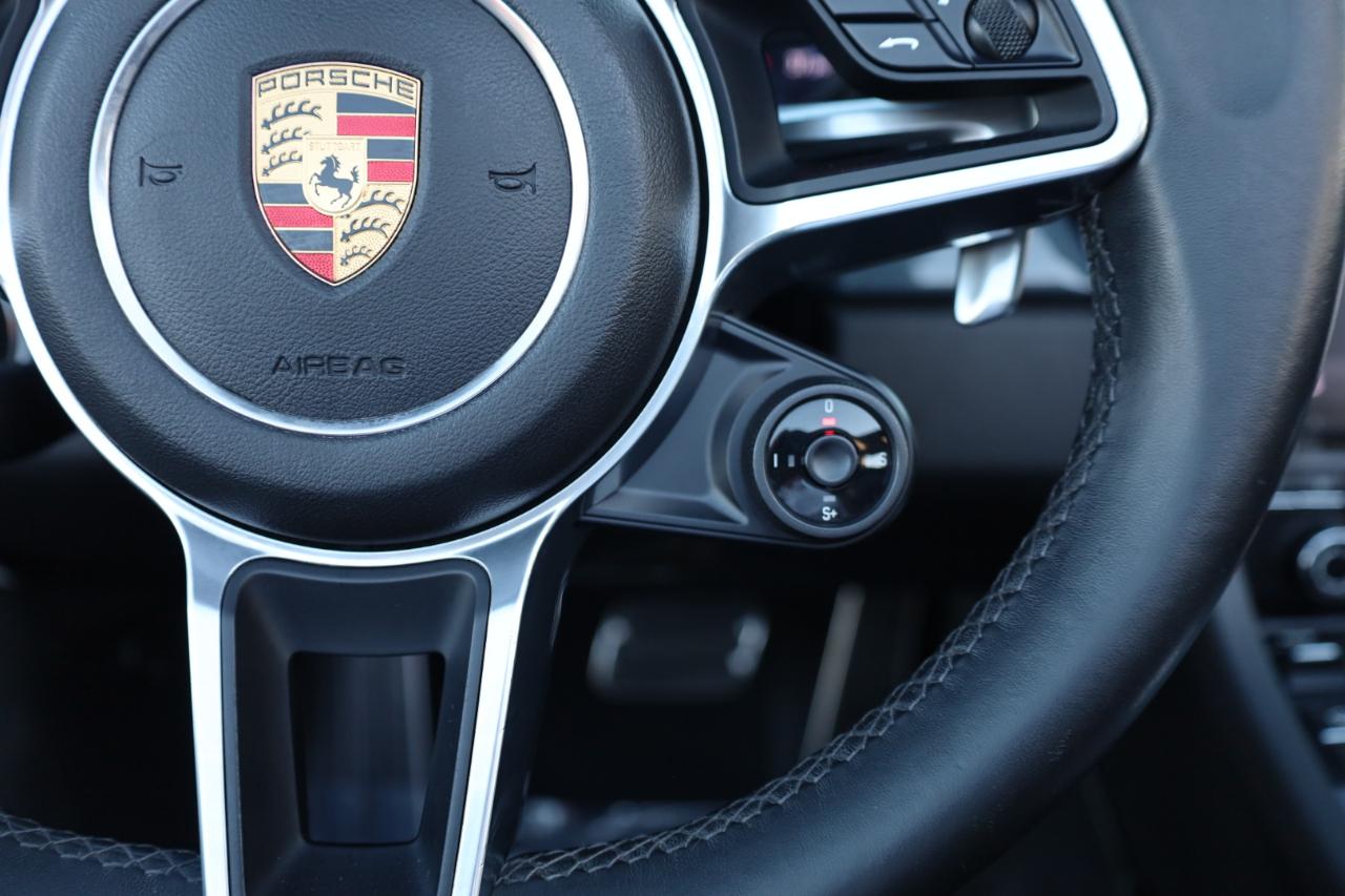 Porsche 911 Carrera S Cabriolet 2018