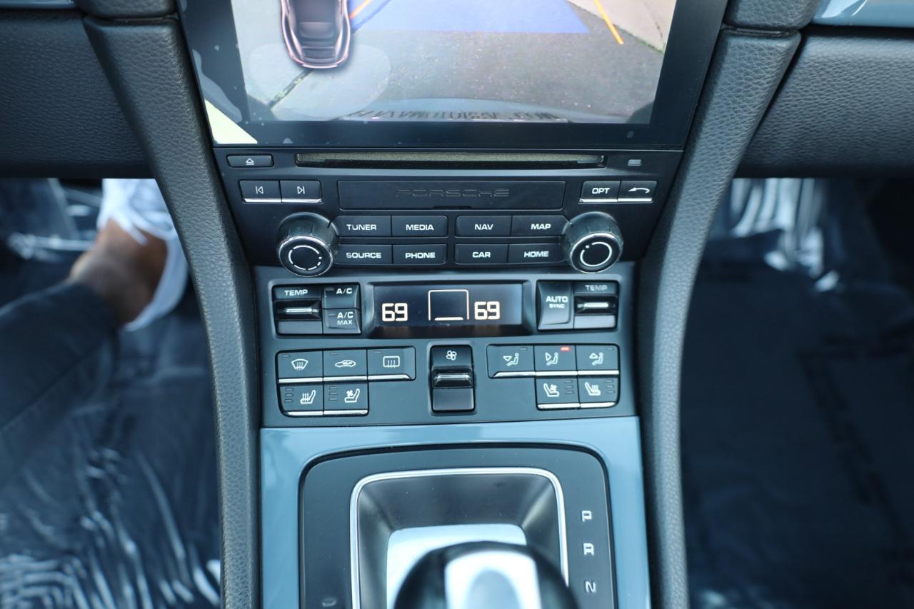 Porsche 911 Carrera S Cabriolet 2018