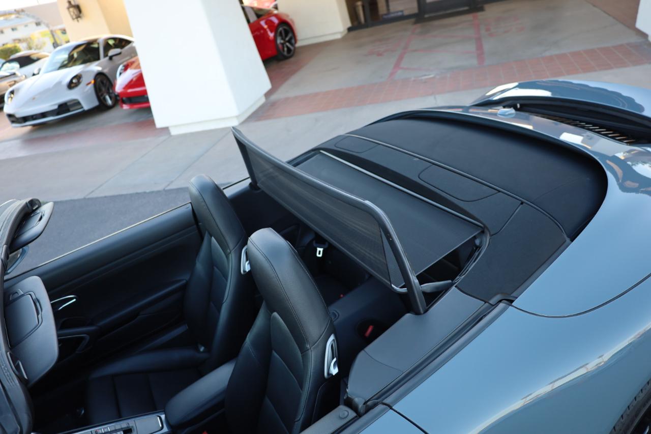 Porsche 911 Carrera S Cabriolet 2018