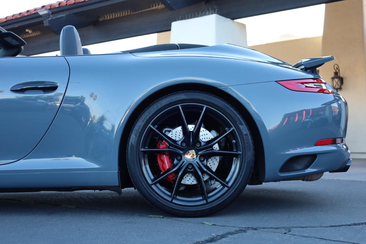 Porsche 911 Carrera S Cabriolet 2018