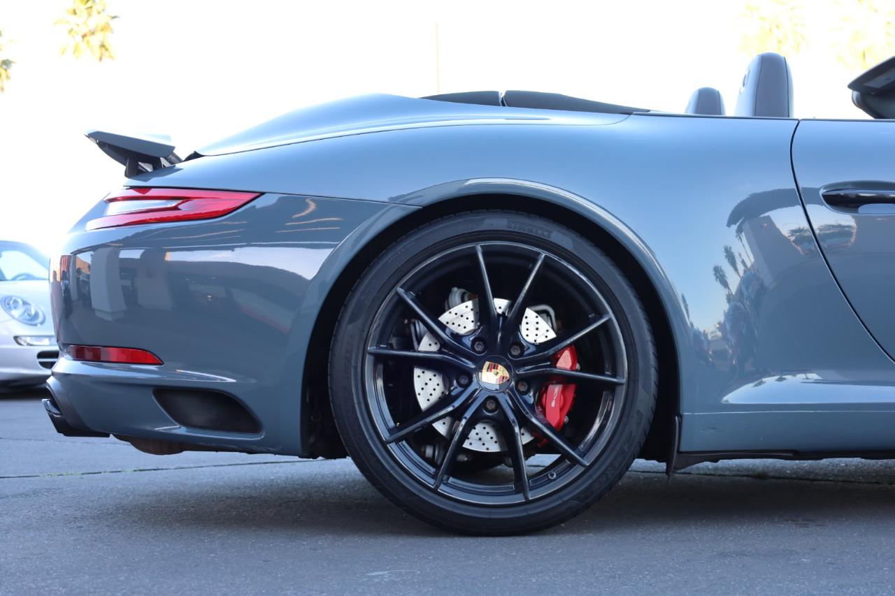 Porsche 911 Carrera S Cabriolet 2018