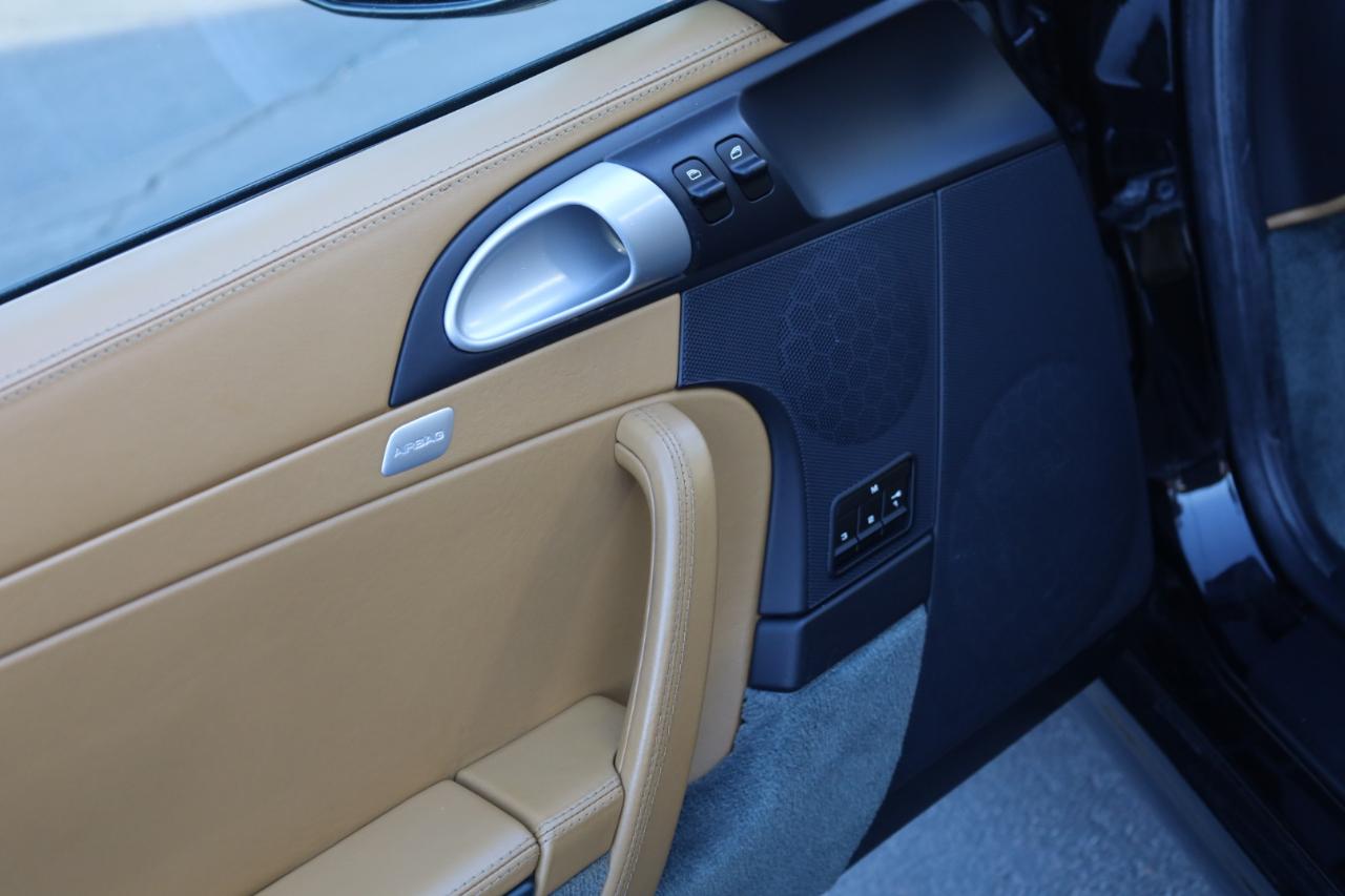 Porsche 911 Carrera Base 2005