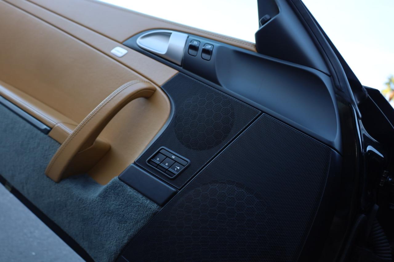 Porsche 911 Carrera Base 2005