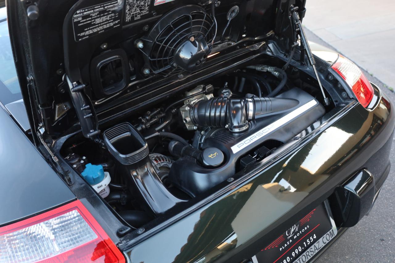 Porsche 911 Carrera Base 2005