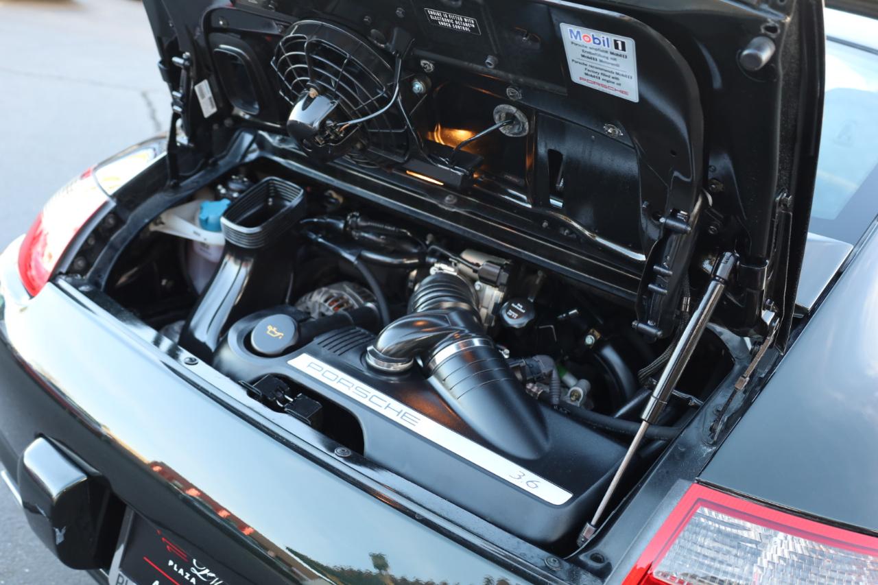 Porsche 911 Carrera Base 2005