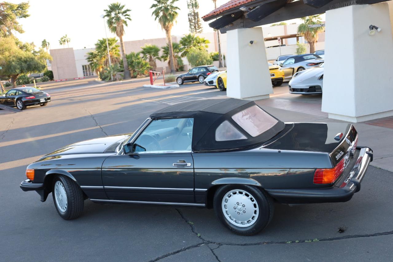 Mercedes-Benz 560 SL 1988