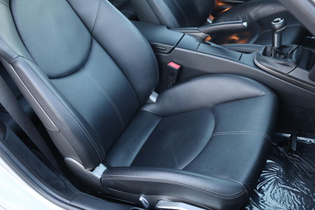 Porsche 911 Carrera Base 2005