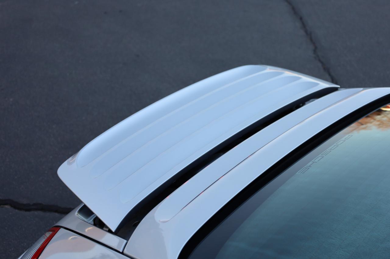 Porsche 911 Carrera Base 2005