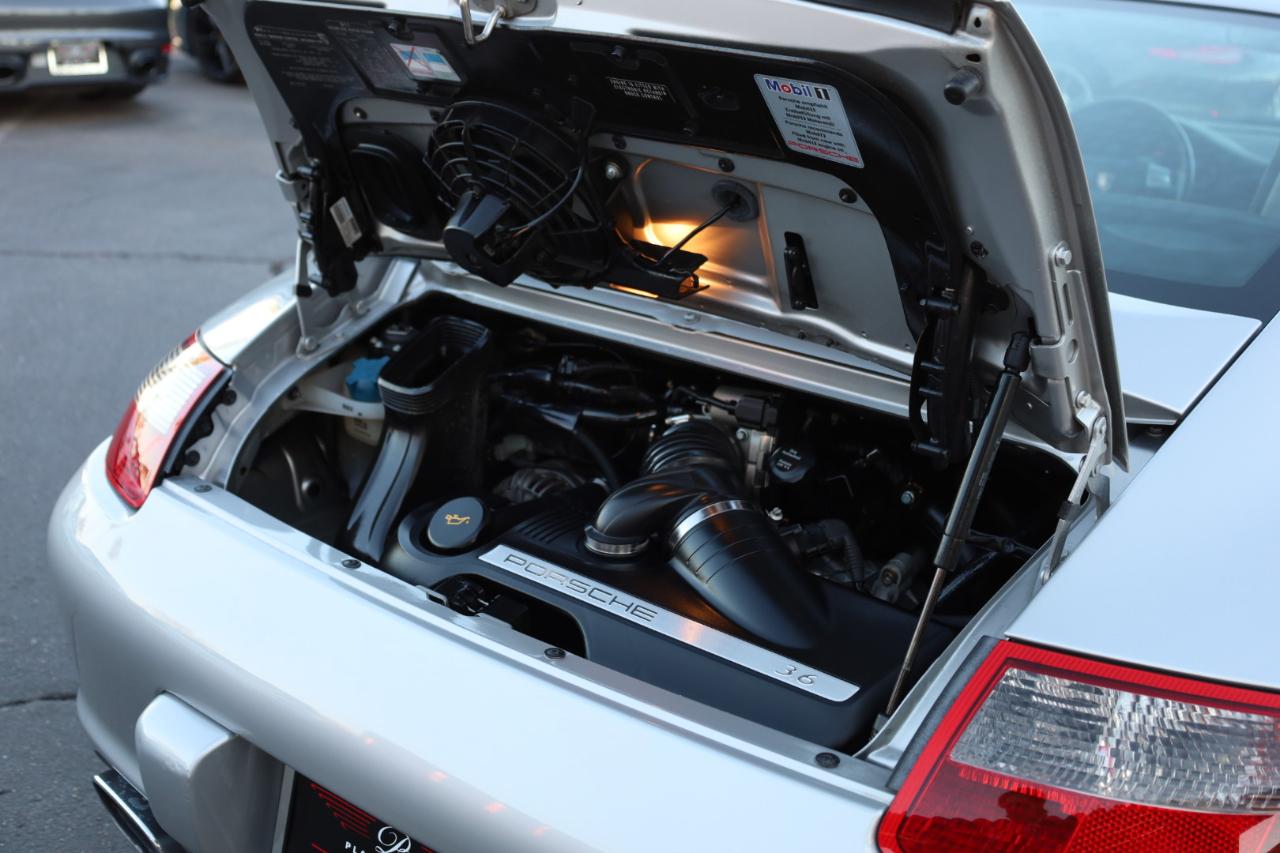 Porsche 911 Carrera Base 2005