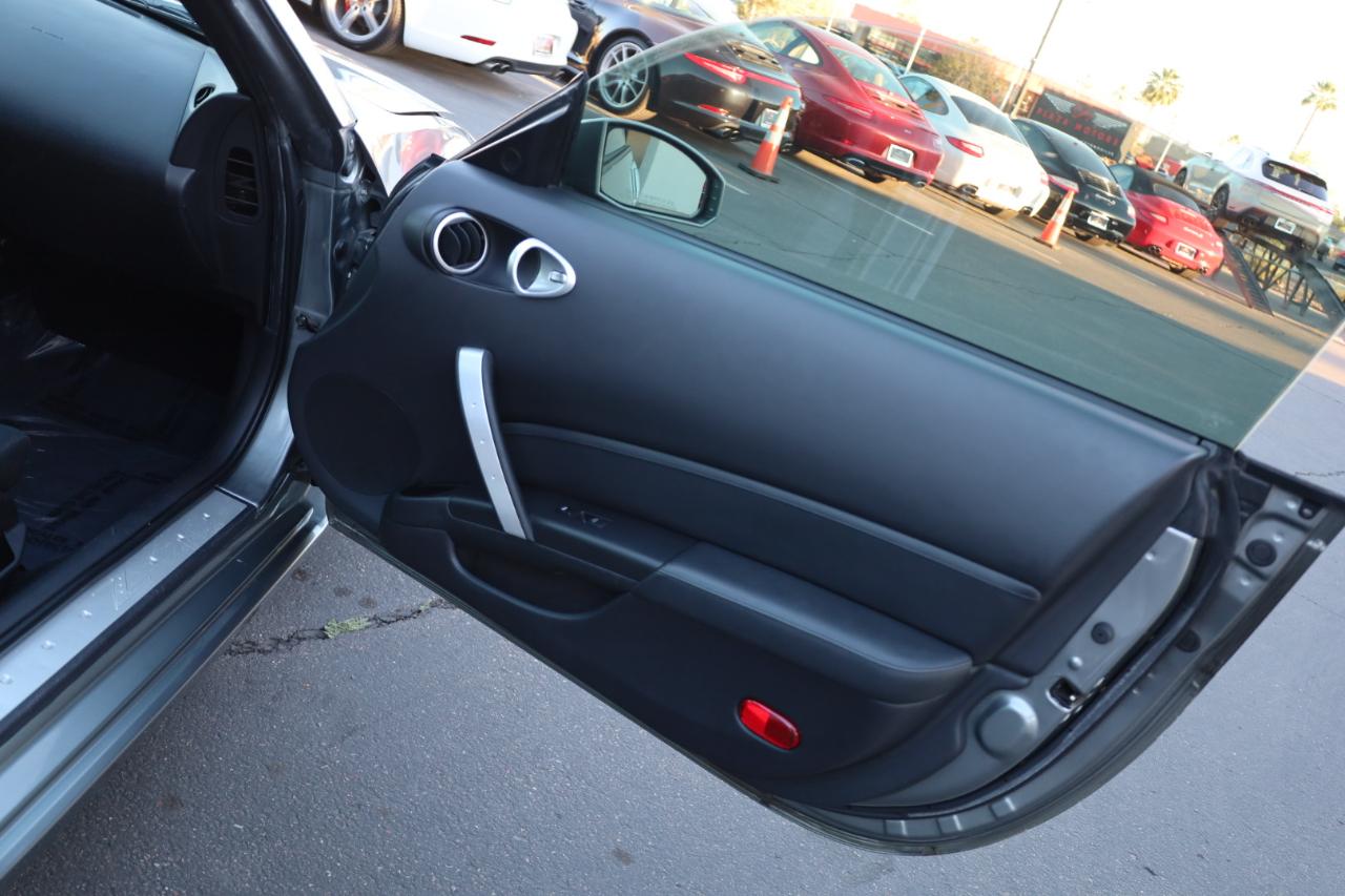 Nissan 350Z Enthusiast Coupe 2006