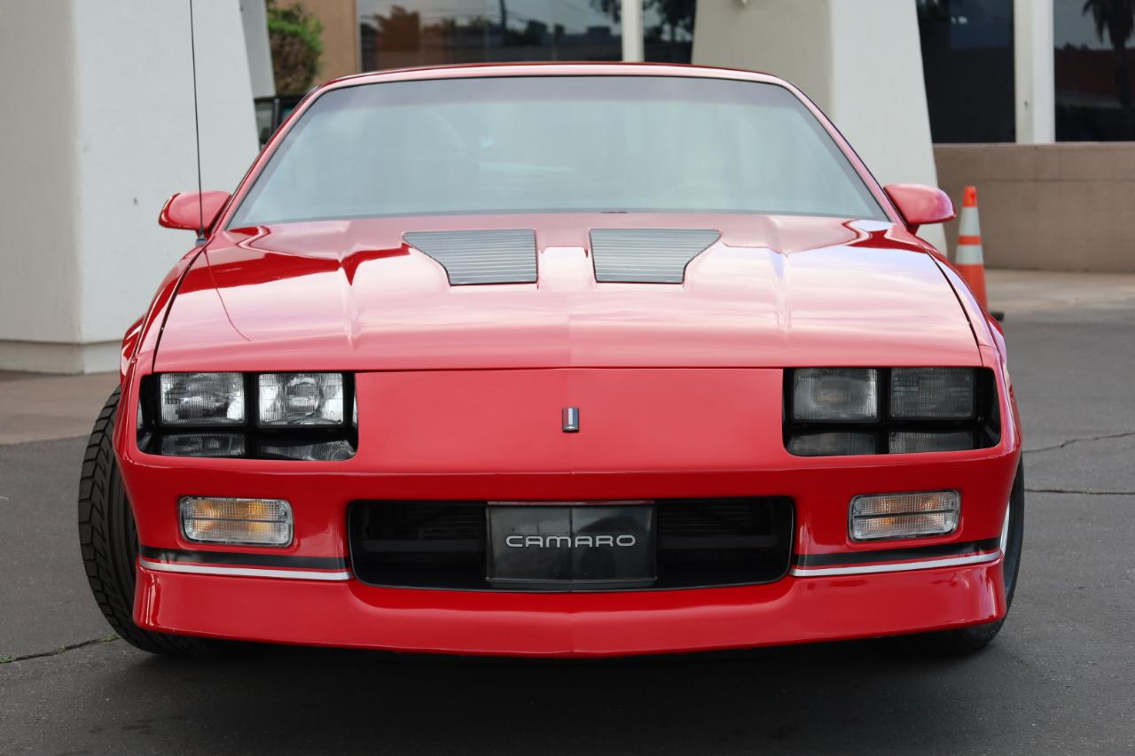 Chevrolet Camaro IROC Z28 coupe 1990
