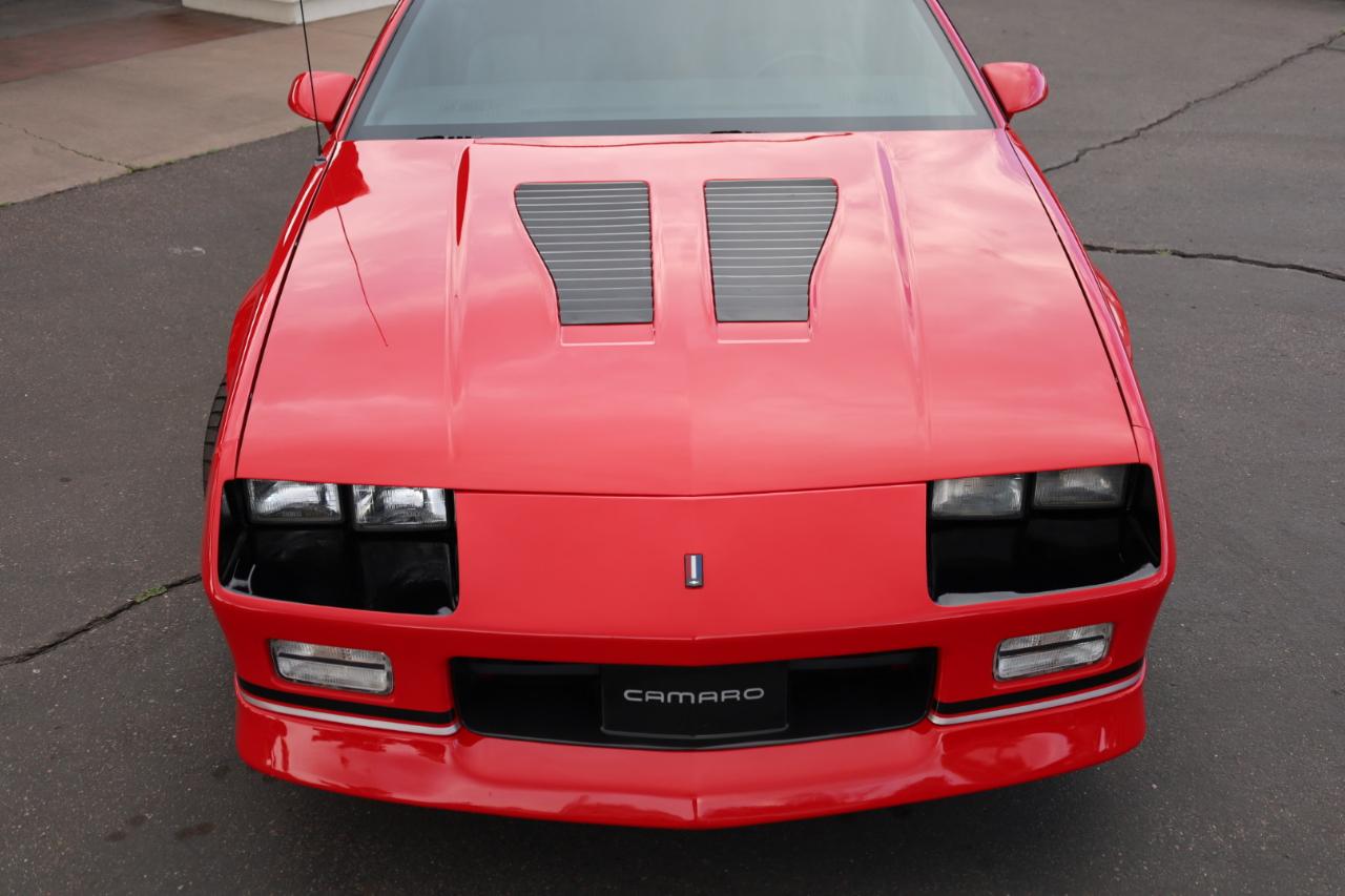 Chevrolet Camaro IROC Z28 coupe 1990