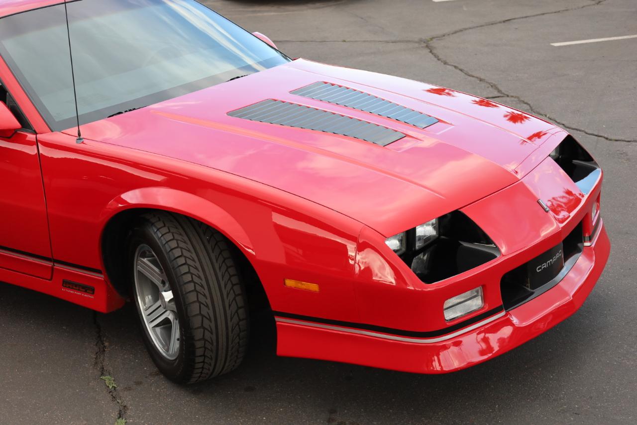 Chevrolet Camaro IROC Z28 coupe 1990