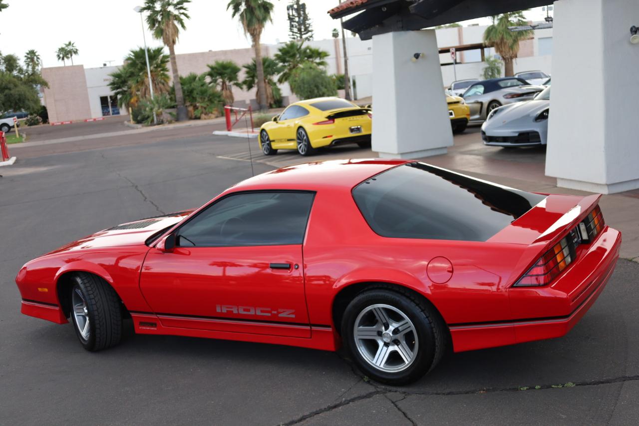 Chevrolet Camaro IROC Z28 coupe 1990