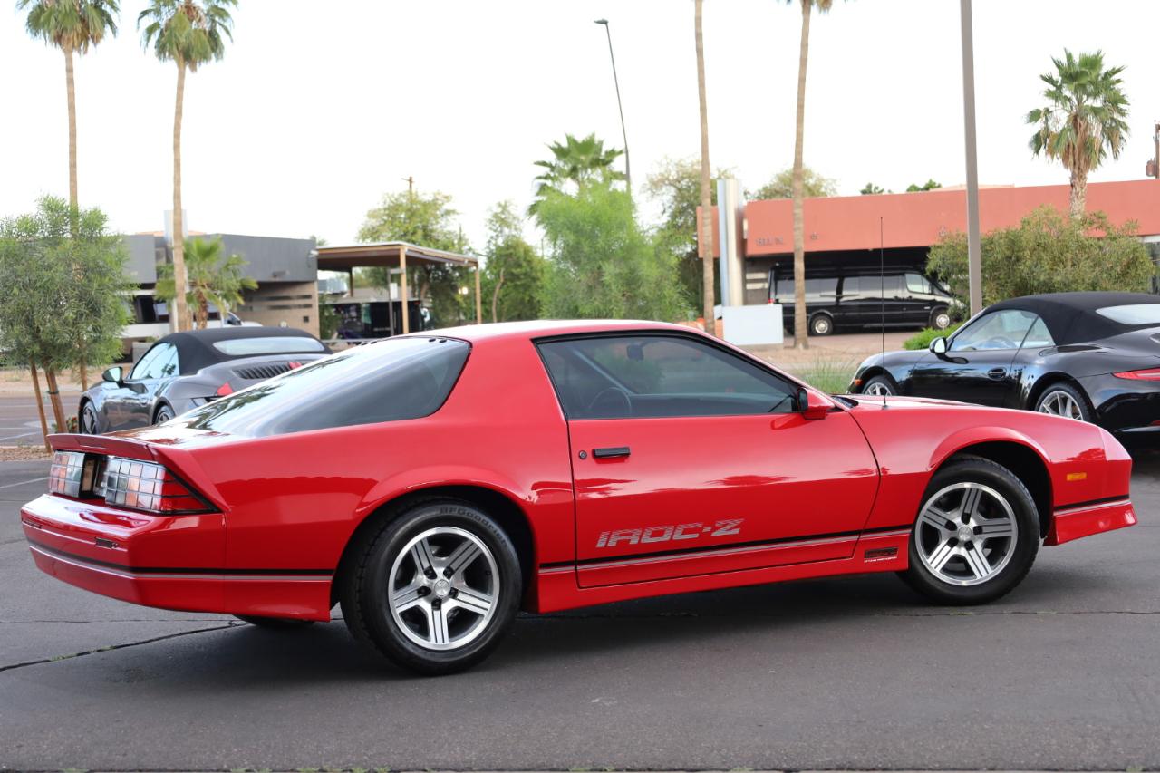 Chevrolet Camaro IROC Z28 coupe 1990