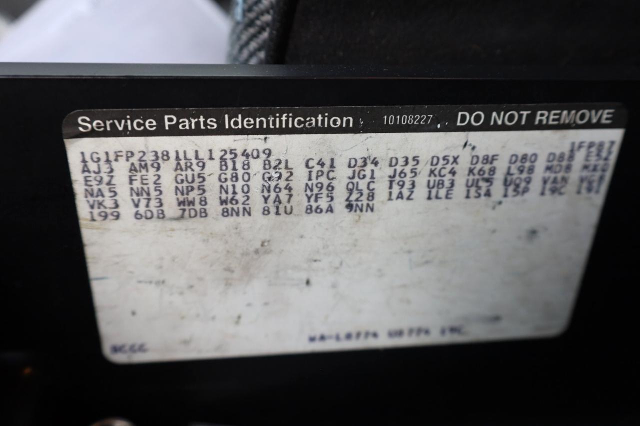 Chevrolet Camaro IROC Z28 coupe 1990