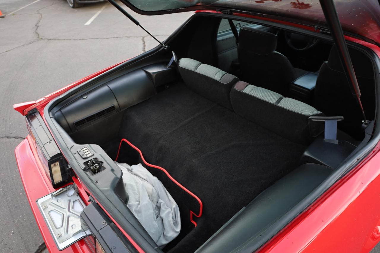 Chevrolet Camaro IROC Z28 coupe 1990