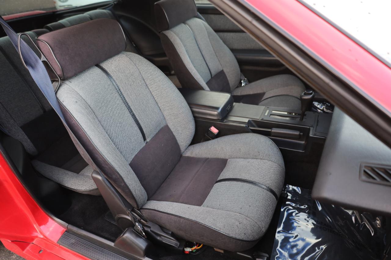 Chevrolet Camaro IROC Z28 coupe 1990