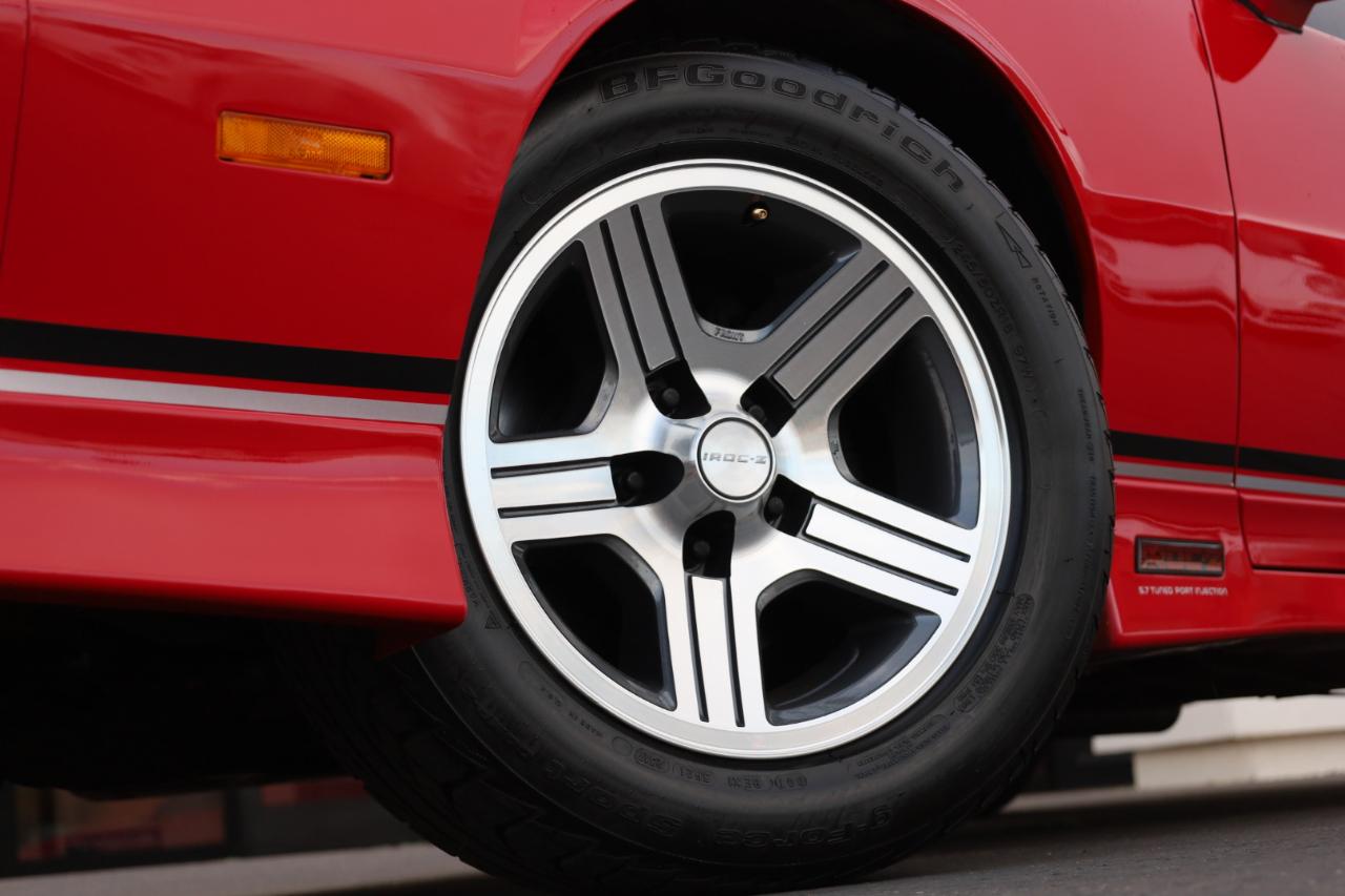 Chevrolet Camaro IROC Z28 coupe 1990