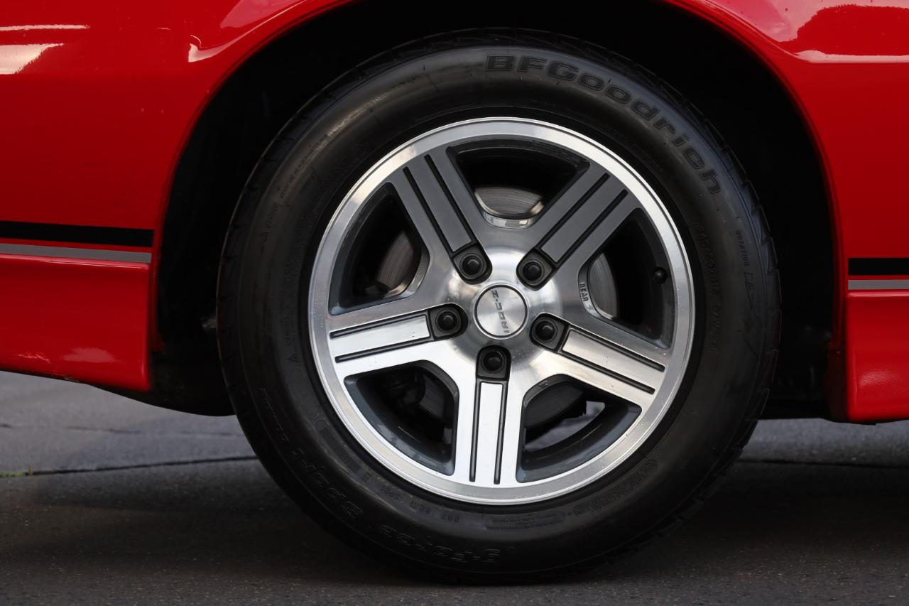 Chevrolet Camaro IROC Z28 coupe 1990