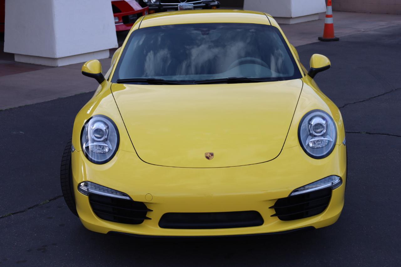Porsche 911 Carrera Coupe 2012