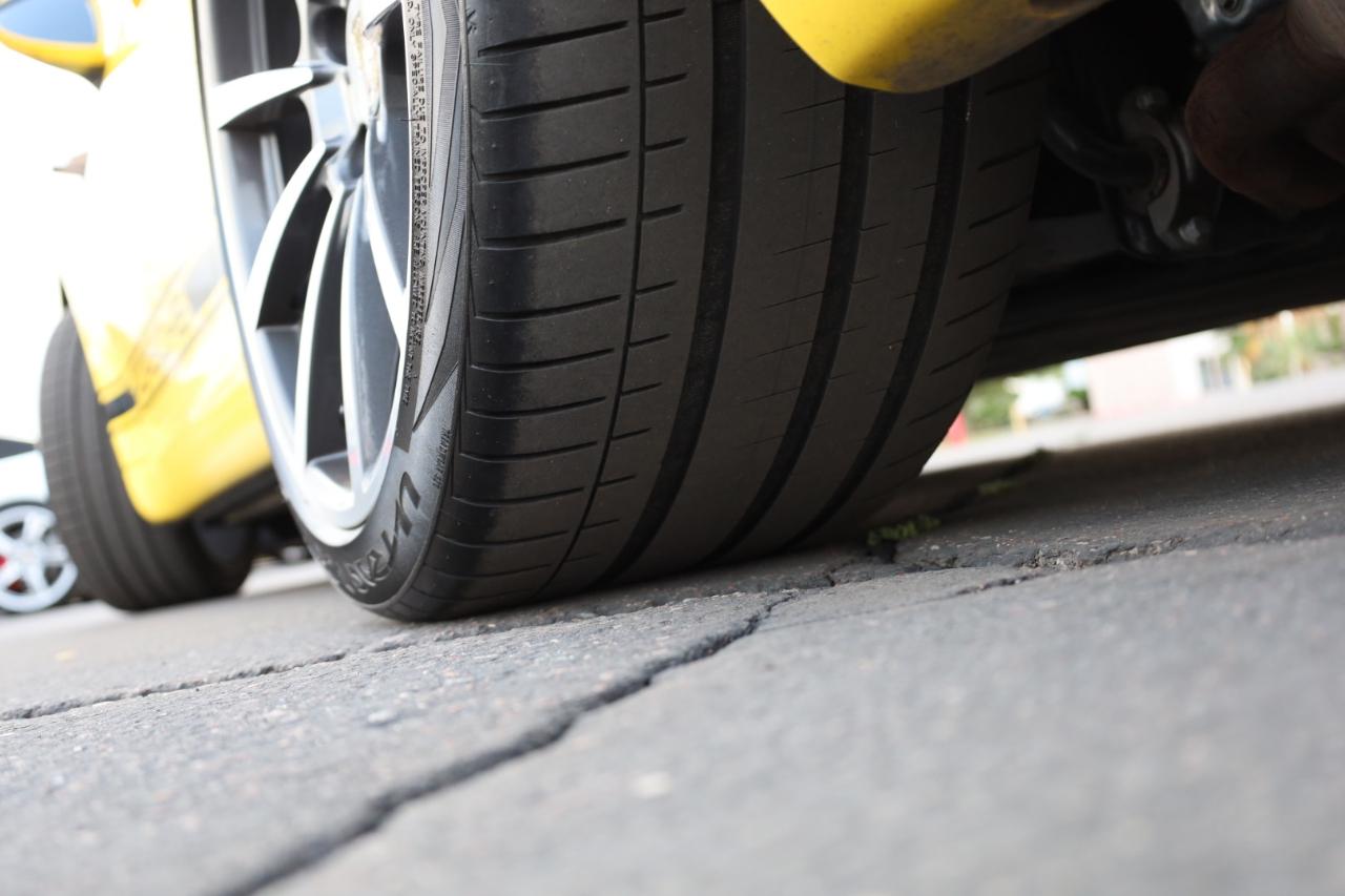 Porsche 911 Carrera Coupe 2012