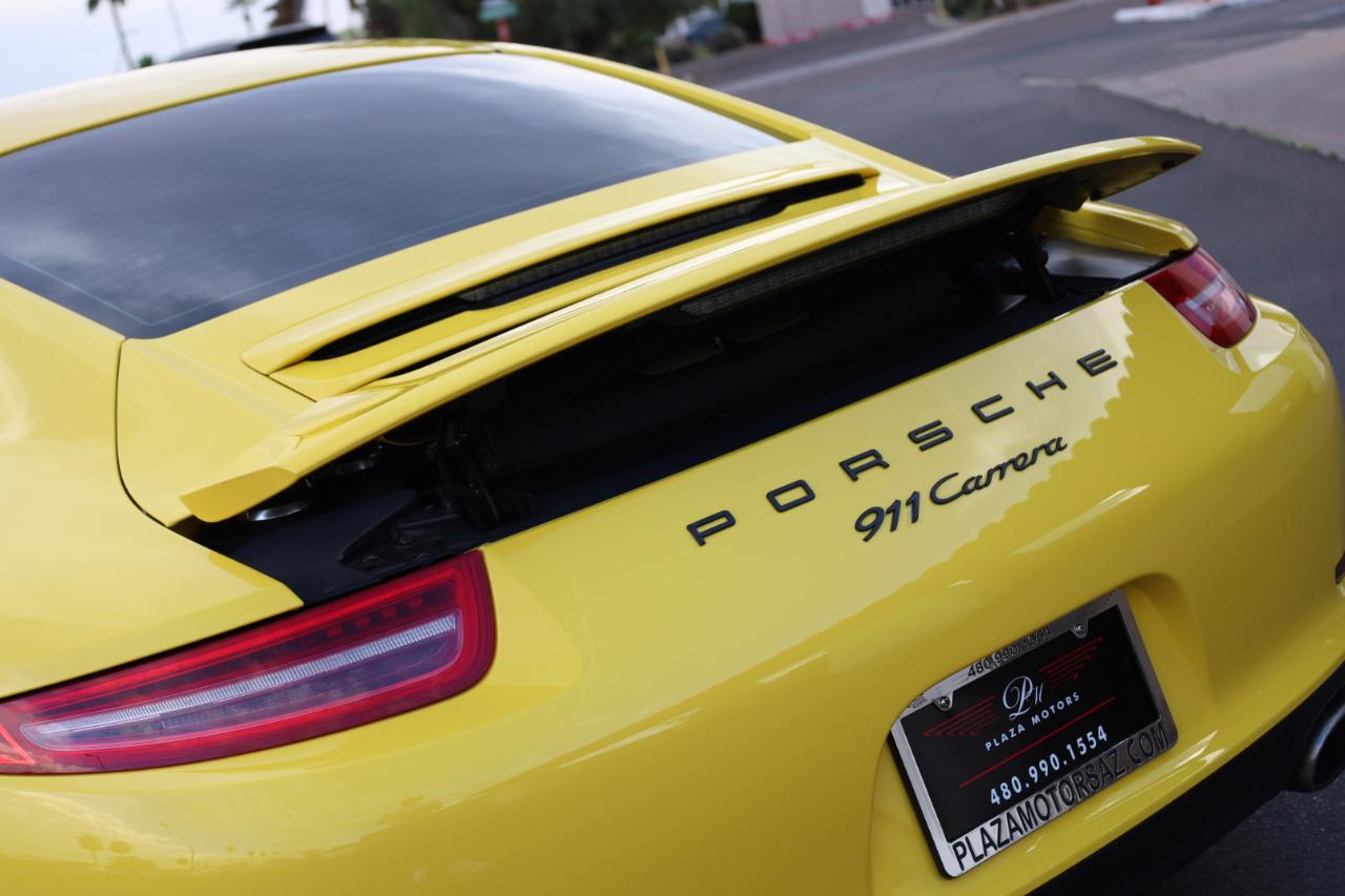 Porsche 911 Carrera Coupe 2012