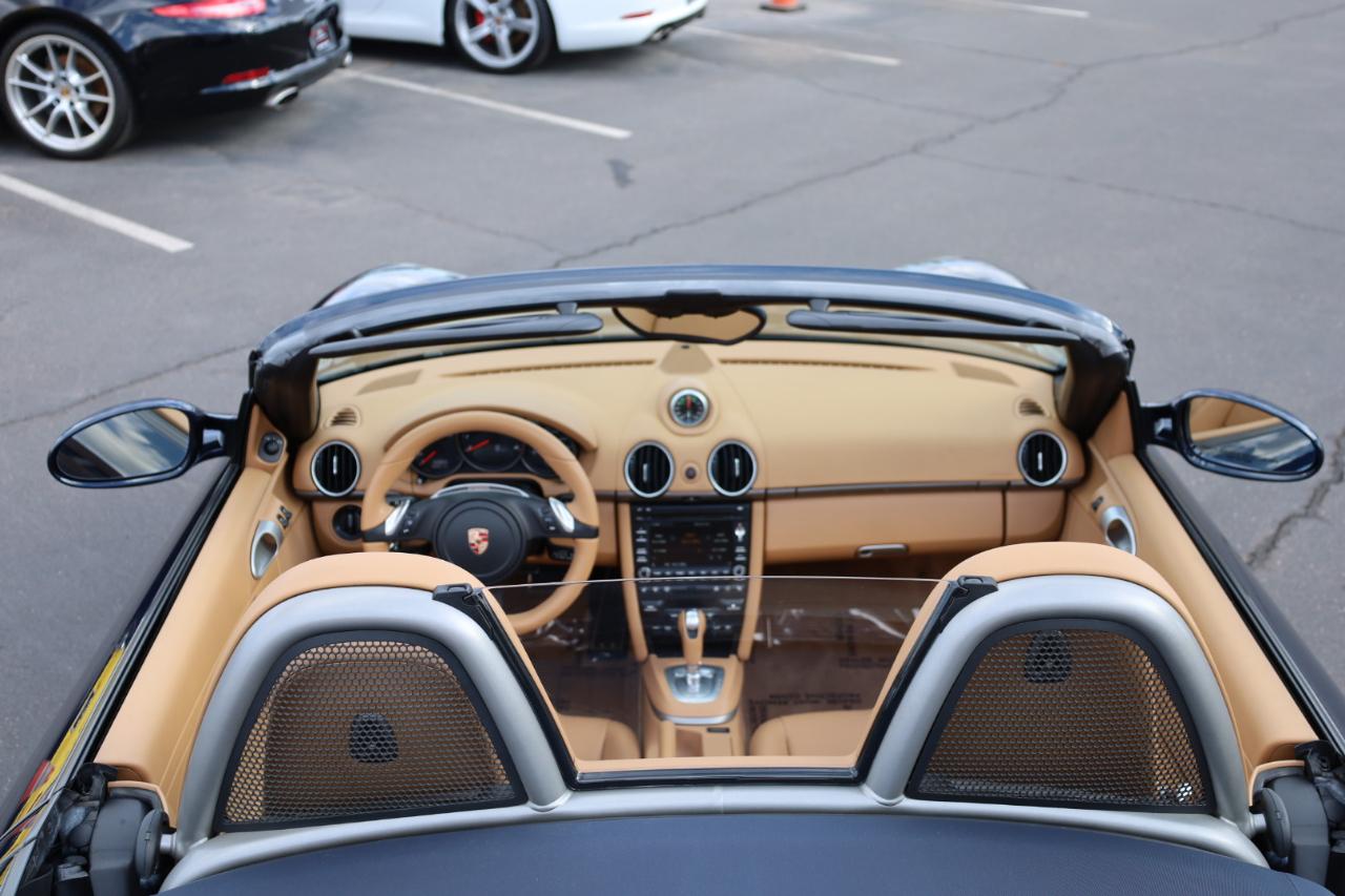 Porsche Boxster Base 2011
