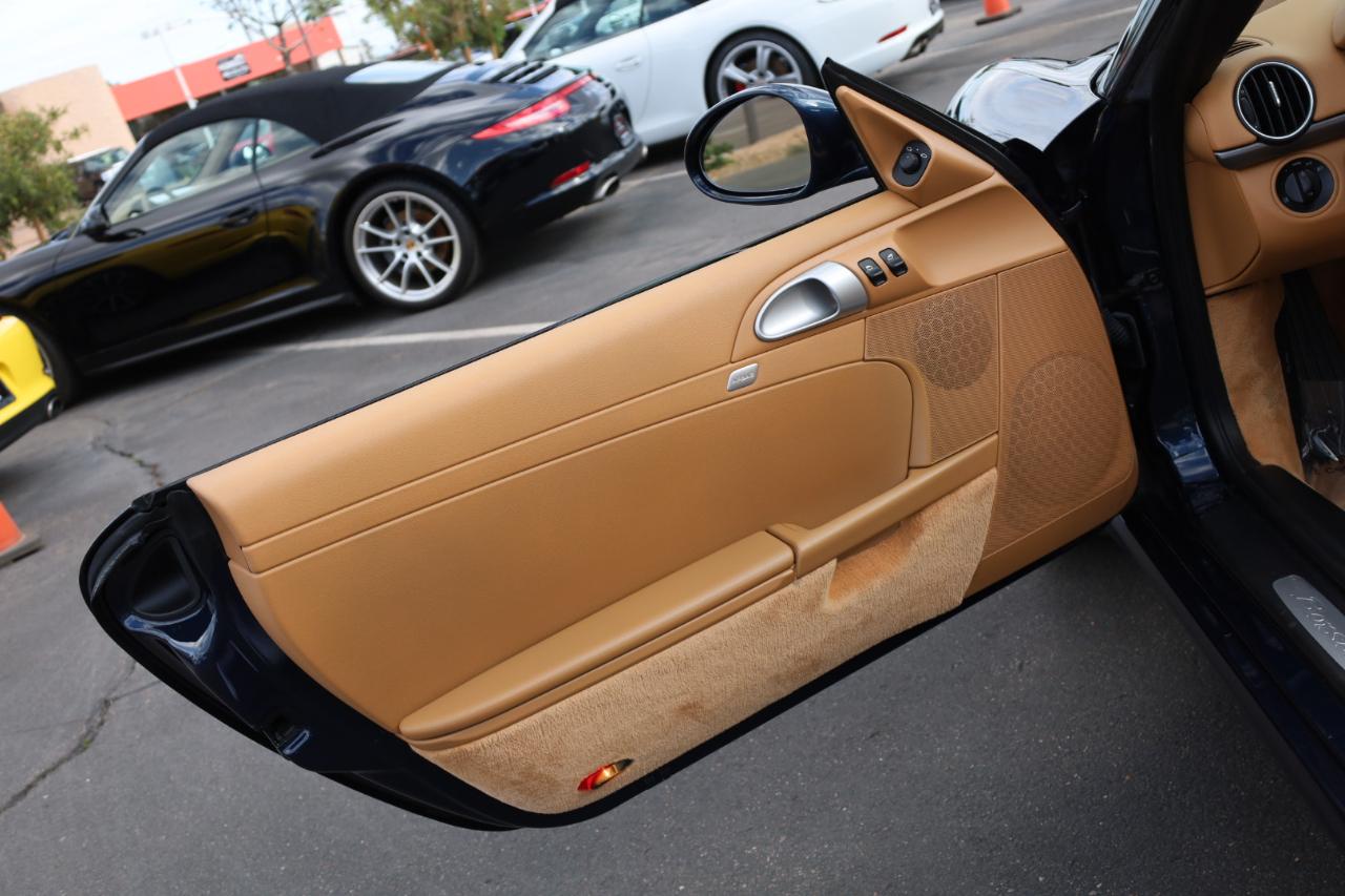 Porsche Boxster Base 2011