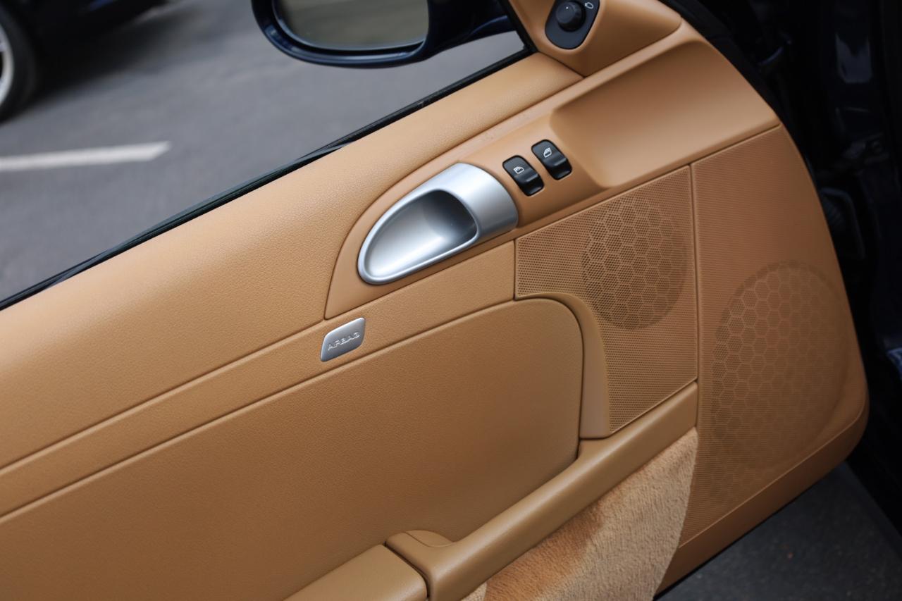 Porsche Boxster Base 2011