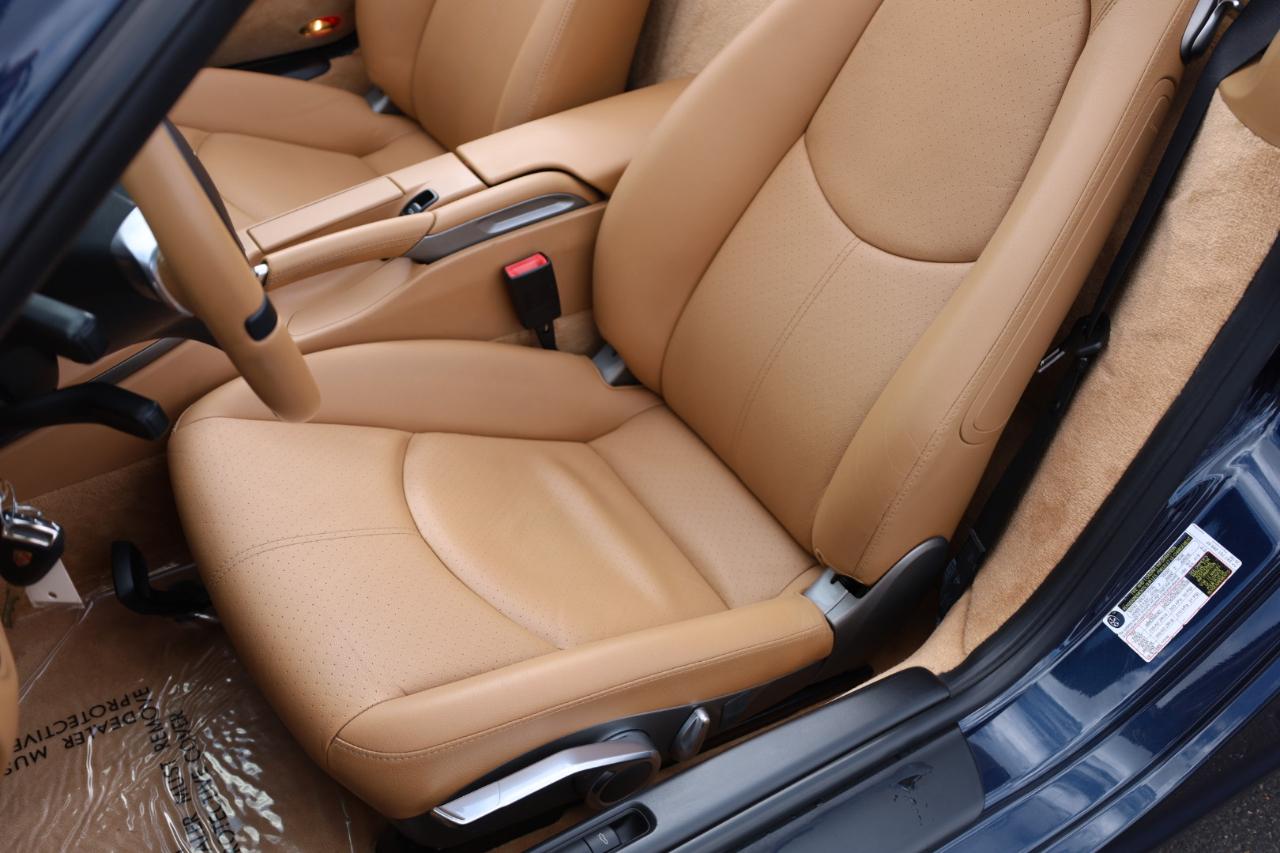 Porsche Boxster Base 2011