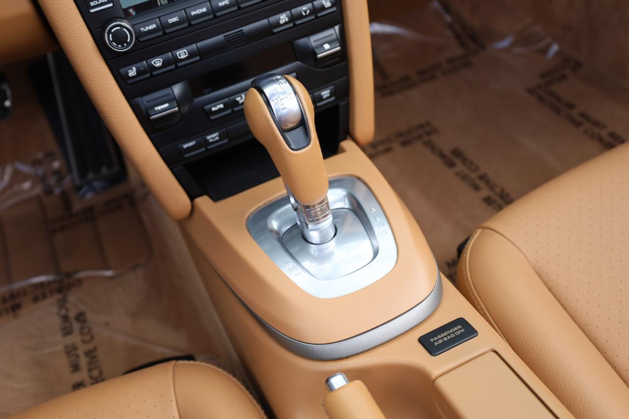 Porsche Boxster Base 2011