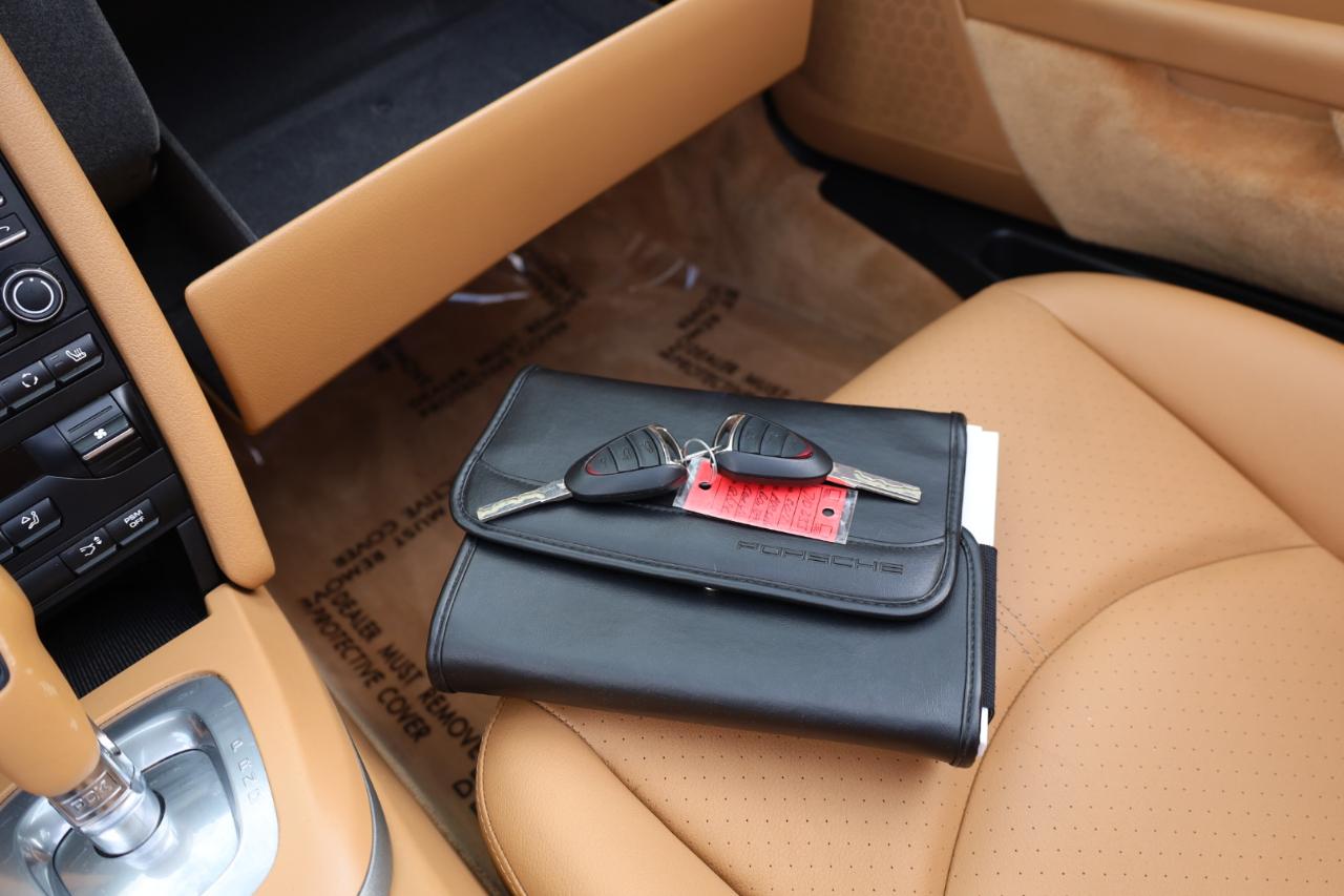 Porsche Boxster Base 2011