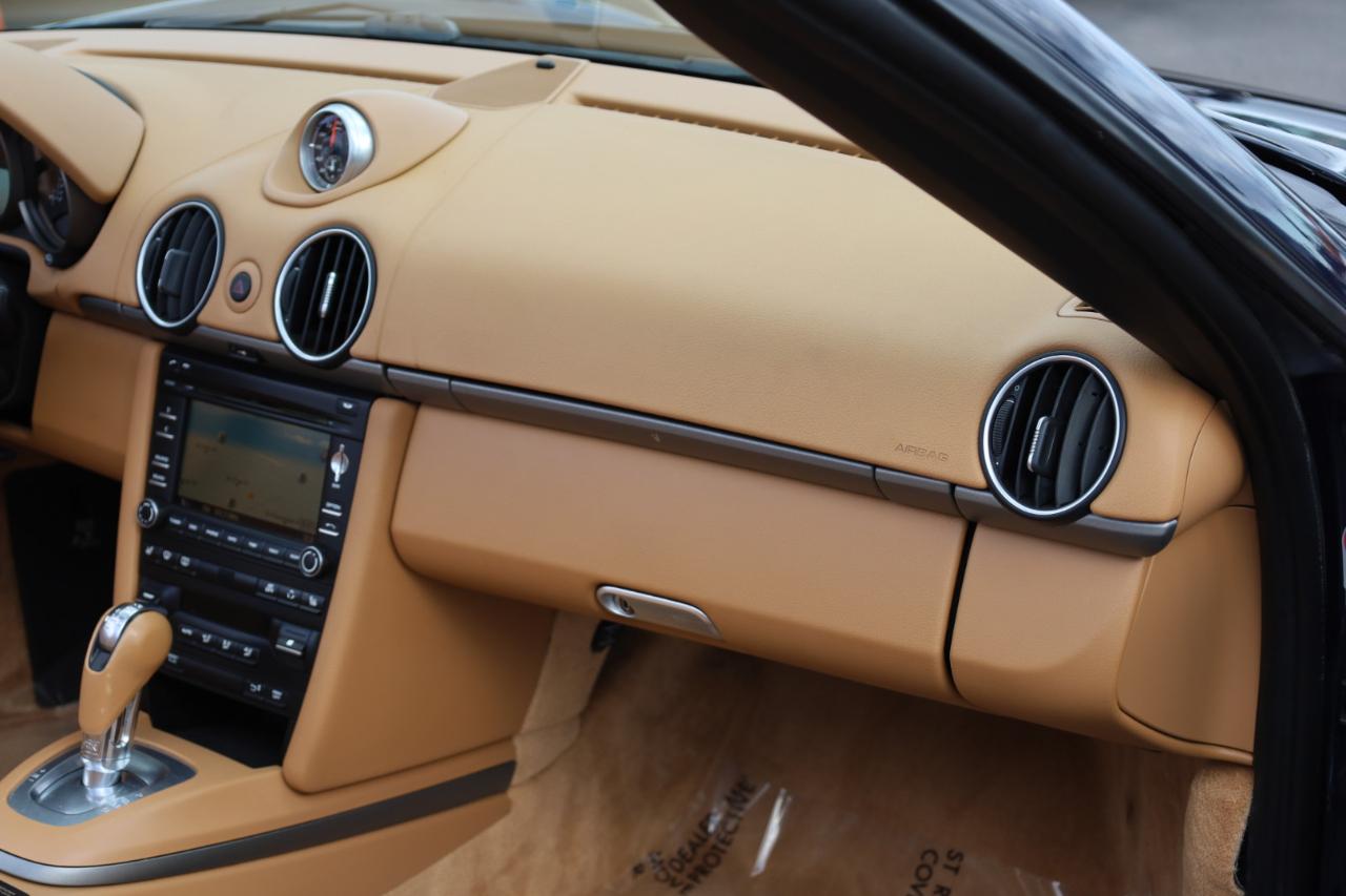 Porsche Boxster Base 2011