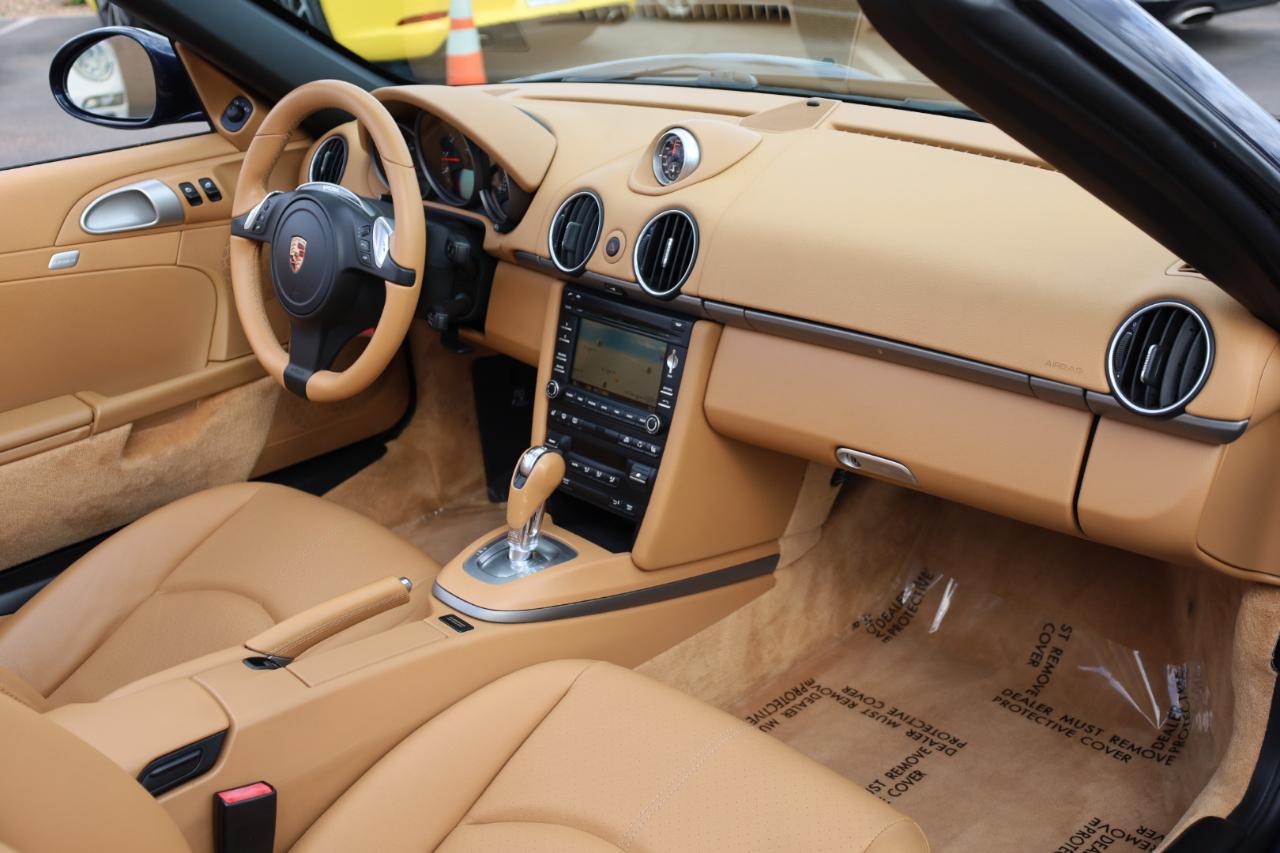 Porsche Boxster Base 2011