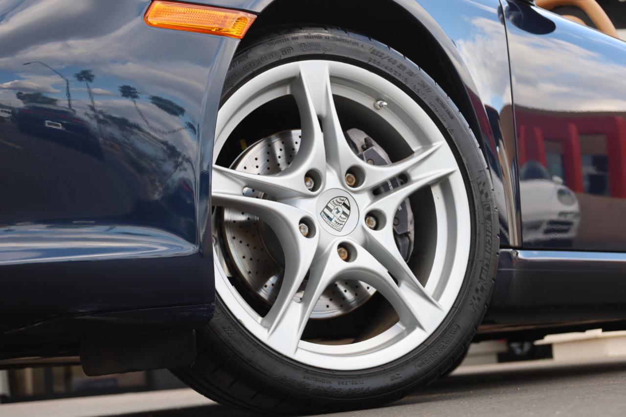 Porsche Boxster Base 2011