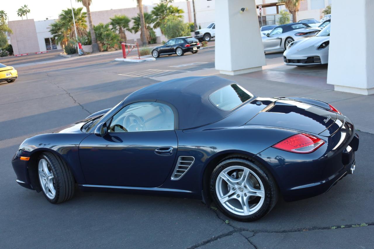 Porsche Boxster Base 2011