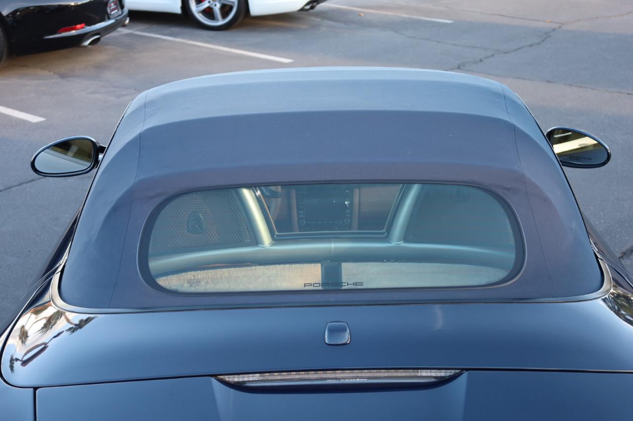 Porsche Boxster Base 2011