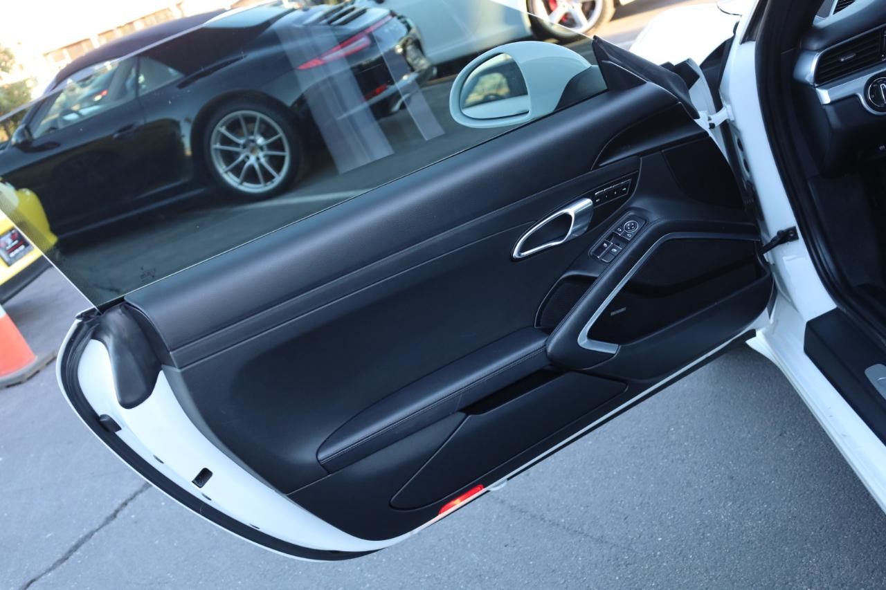 Porsche 911 Carrera Coupe 2017