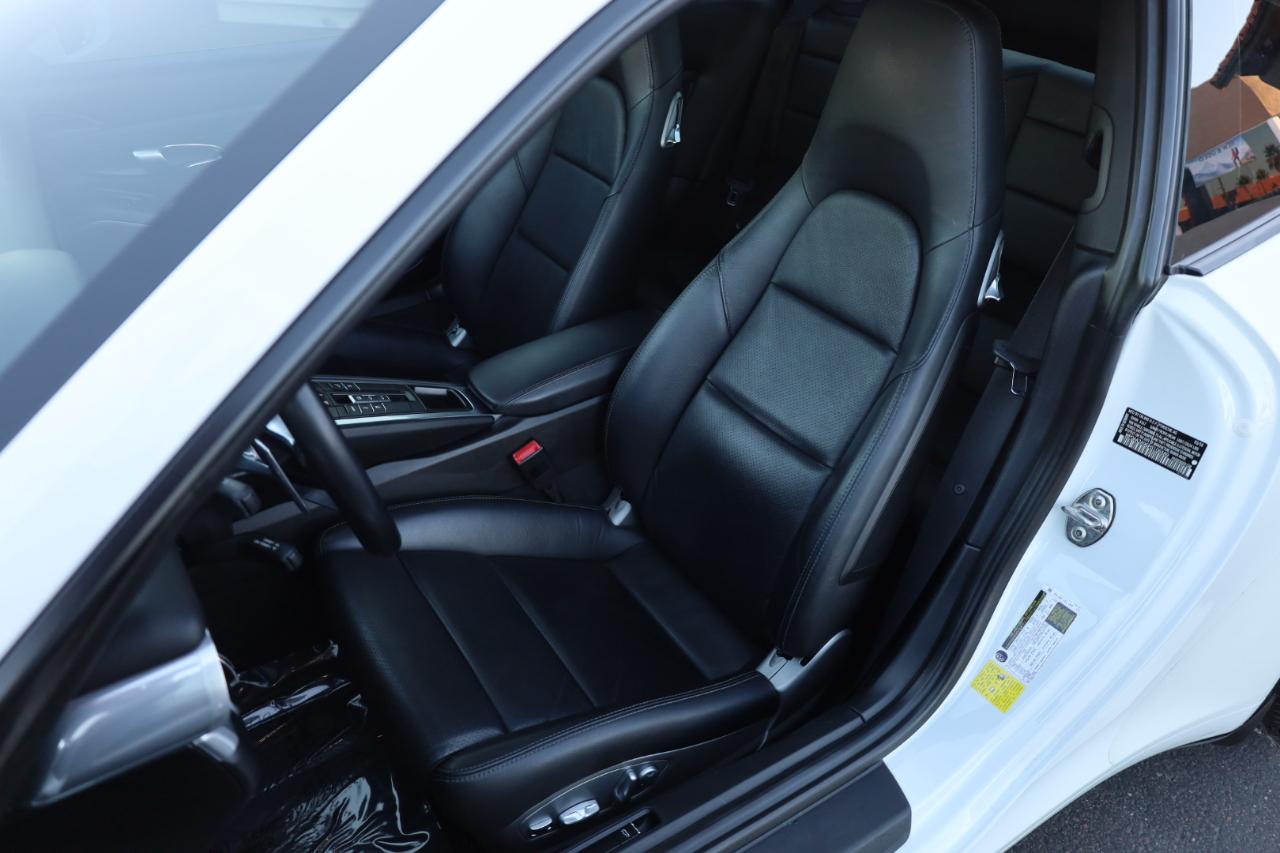 Porsche 911 Carrera Coupe 2017