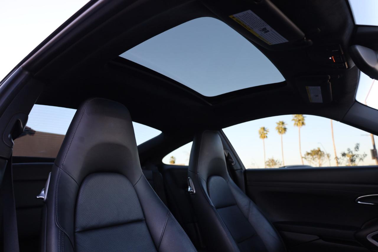 Porsche 911 Carrera Coupe 2017