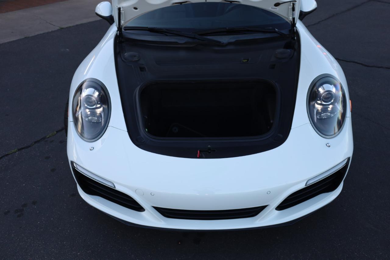 Porsche 911 Carrera Coupe 2017