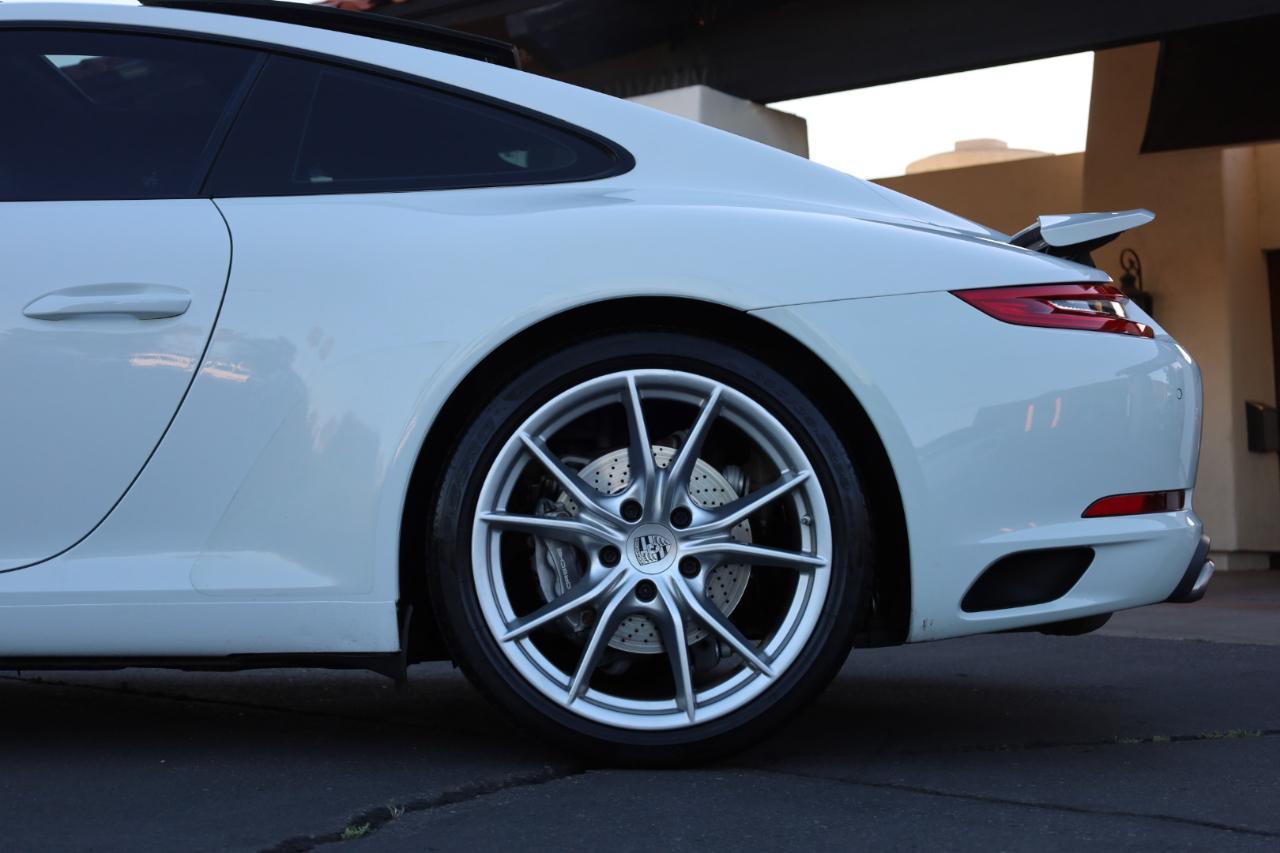 Porsche 911 Carrera Coupe 2017