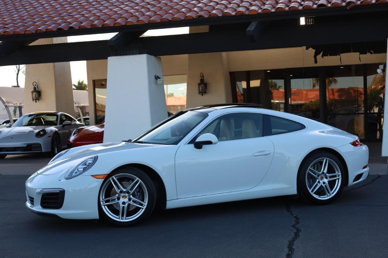 Porsche 911 Carrera Coupe 2017