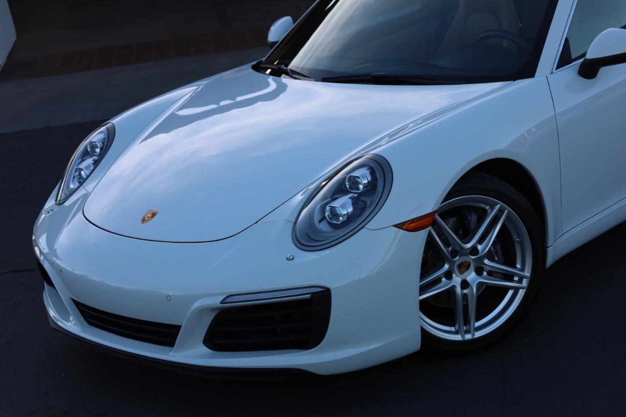 Porsche 911 Carrera Coupe 2017