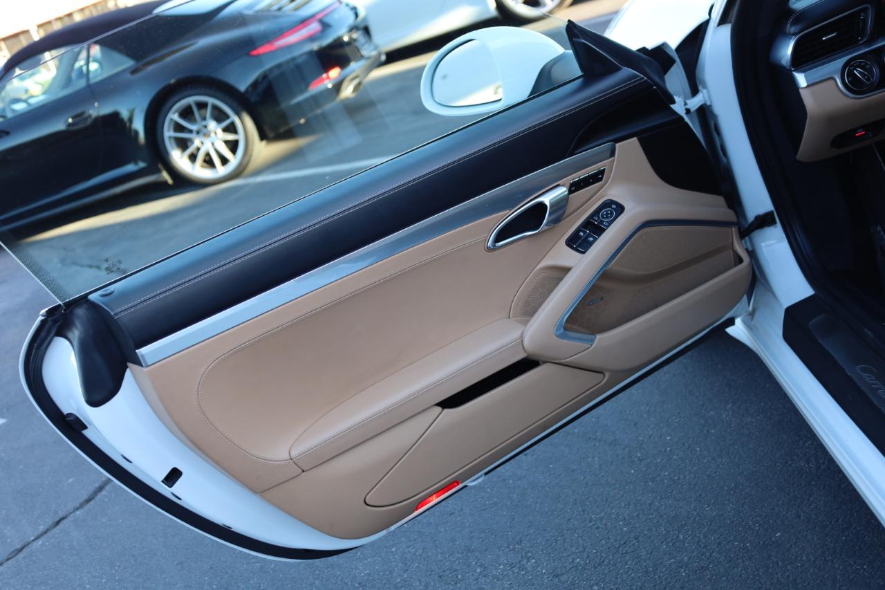 Porsche 911 Carrera Coupe 2017